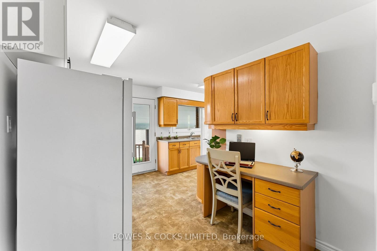 540 Montcalm Drive, Peterborough (Northcrest Ward 5), Ontario  K9H 6S7 - Photo 16 - X12447159