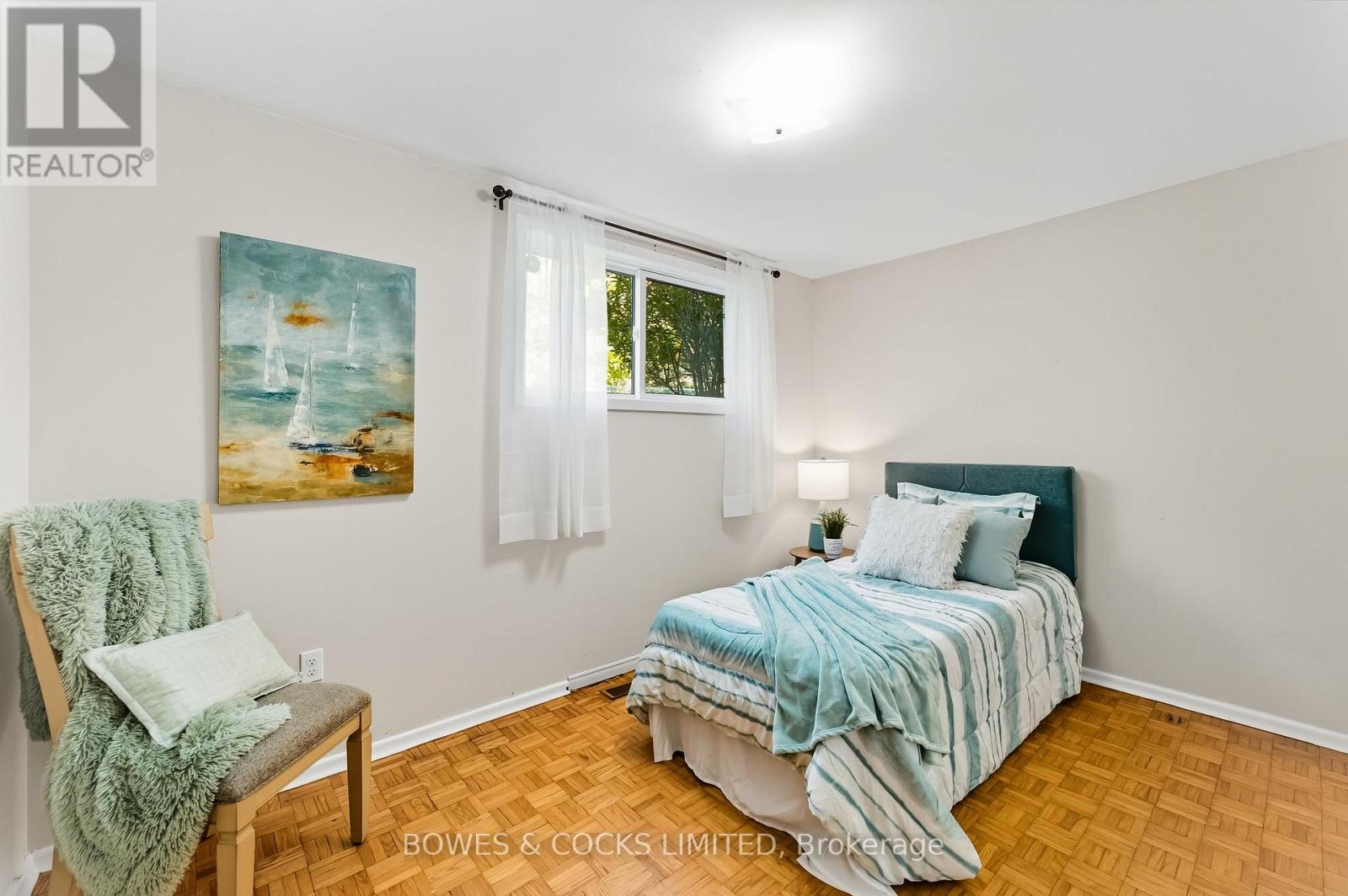 540 Montcalm Drive, Peterborough (Northcrest Ward 5), Ontario  K9H 6S7 - Photo 24 - X12447159