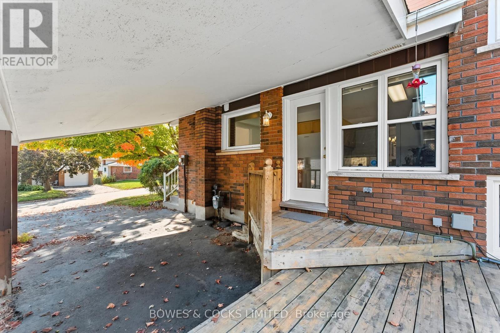 540 Montcalm Drive, Peterborough (Northcrest Ward 5), Ontario  K9H 6S7 - Photo 35 - X12447159