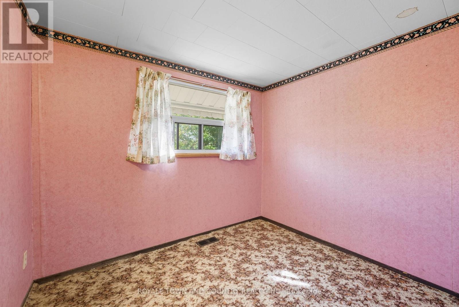 68 Charlore Park Drive, Kawartha Lakes (Emily), Ontario  K0L 2W0 - Photo 25 - X12447389