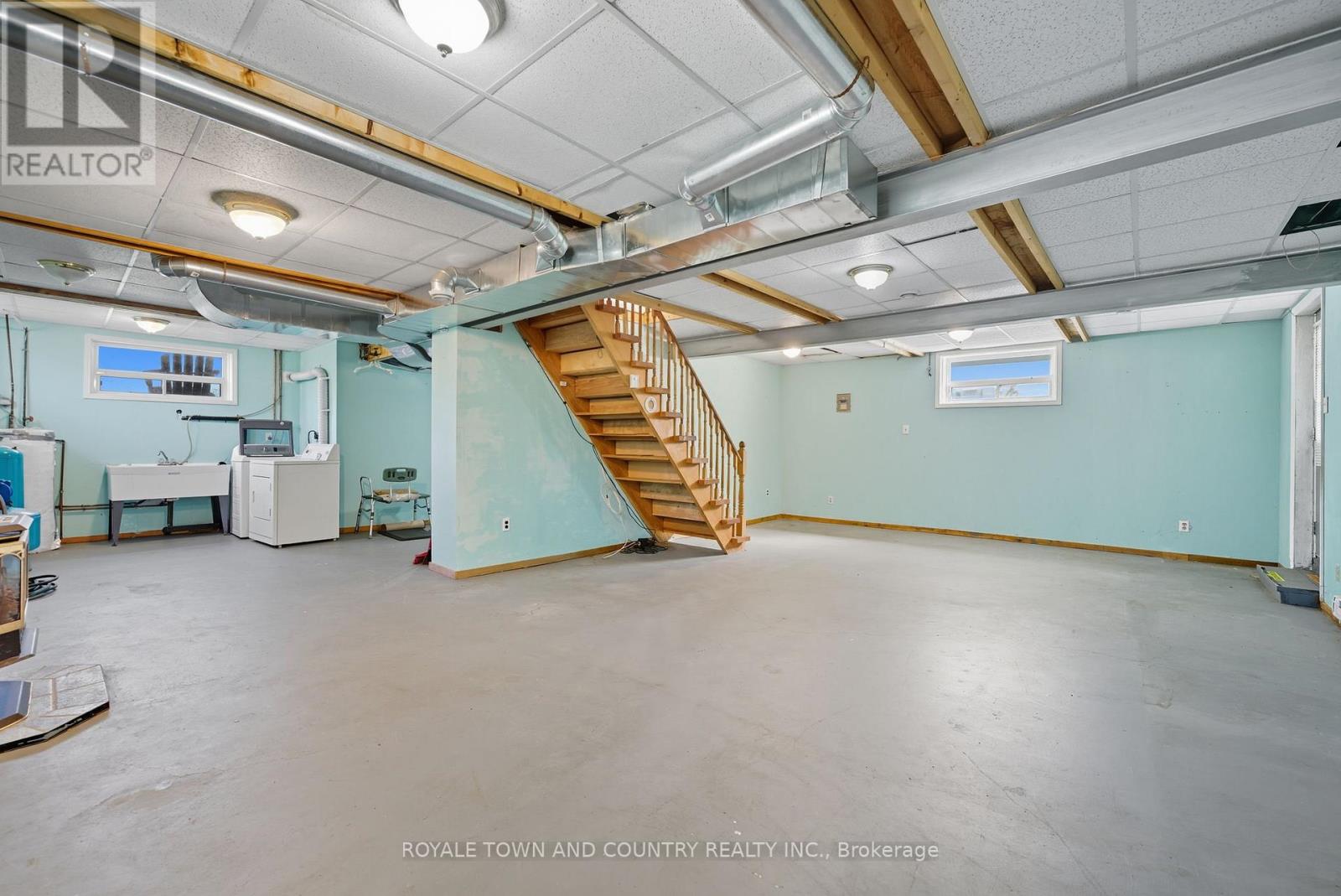 68 Charlore Park Drive, Kawartha Lakes (Emily), Ontario  K0L 2W0 - Photo 31 - X12447389