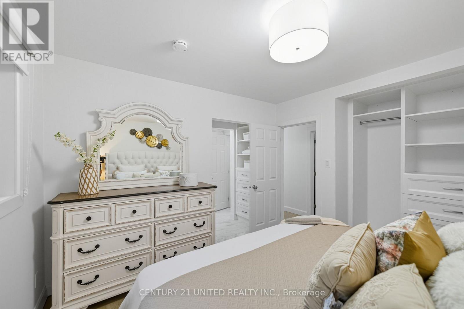 5 Ferndale Avenue, Peterborough (Monaghan Ward 2), Ontario  K9J 1L9 - Photo 33 - X12448059