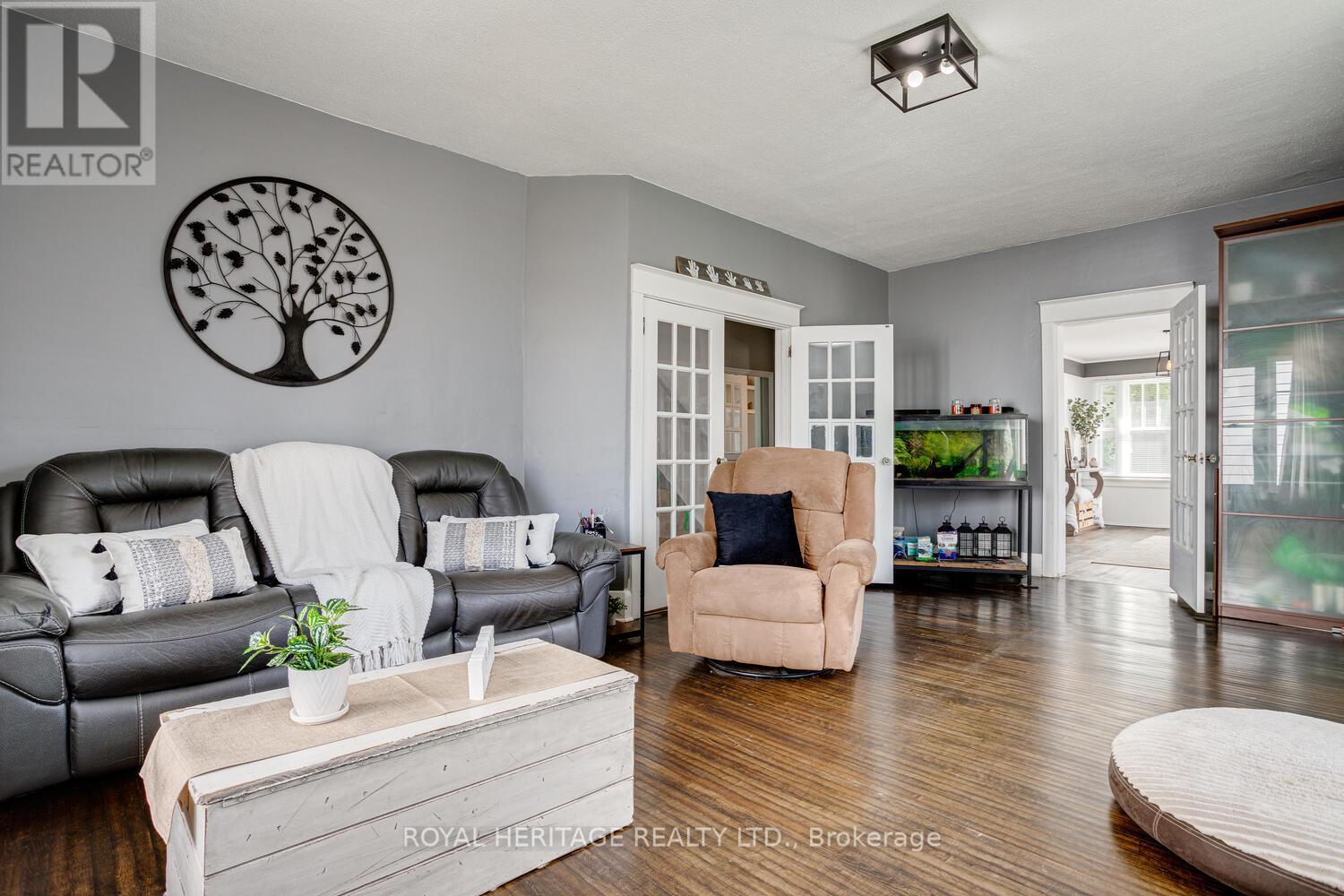 11 George Street E, Havelock-Belmont-Methuen (Havelock), Ontario  K0L 1Z0 - Photo 15 - X12448291