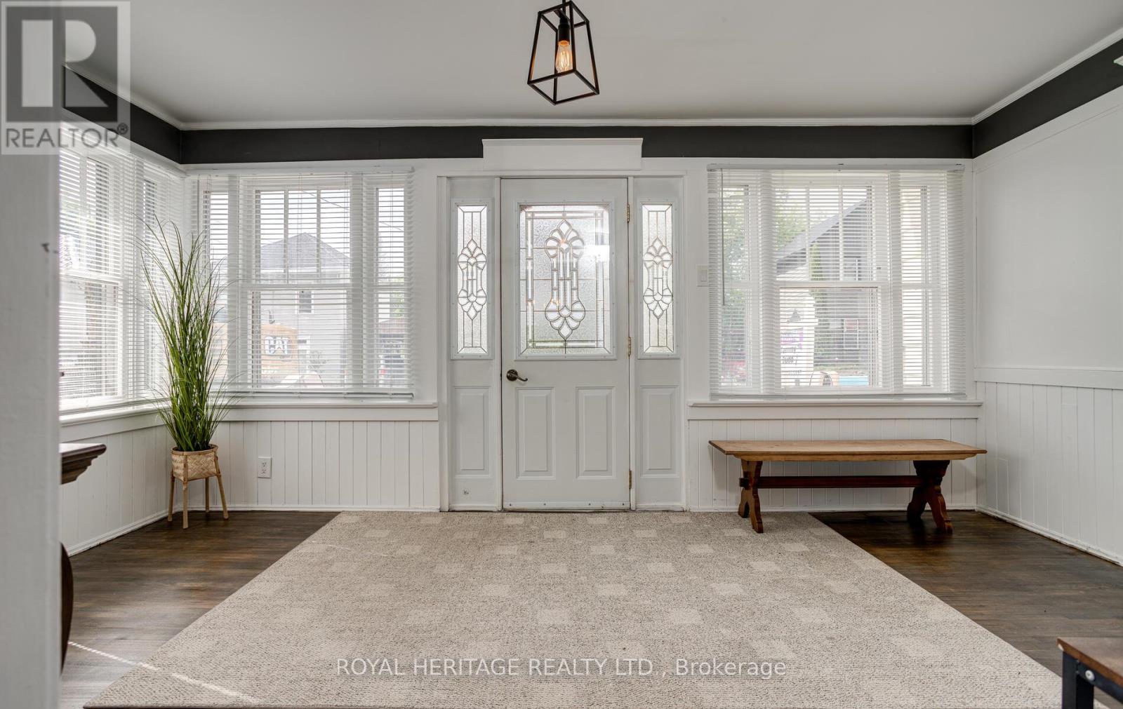 11 George Street E, Havelock-Belmont-Methuen (Havelock), Ontario  K0L 1Z0 - Photo 3 - X12448291