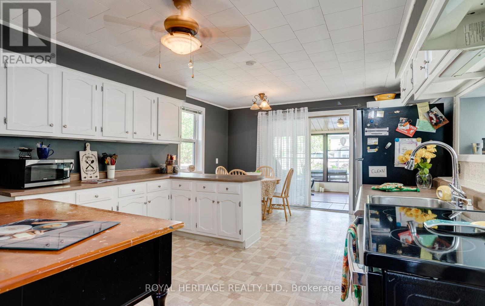 11 George Street E, Havelock-Belmont-Methuen (Havelock), Ontario  K0L 1Z0 - Photo 8 - X12448291