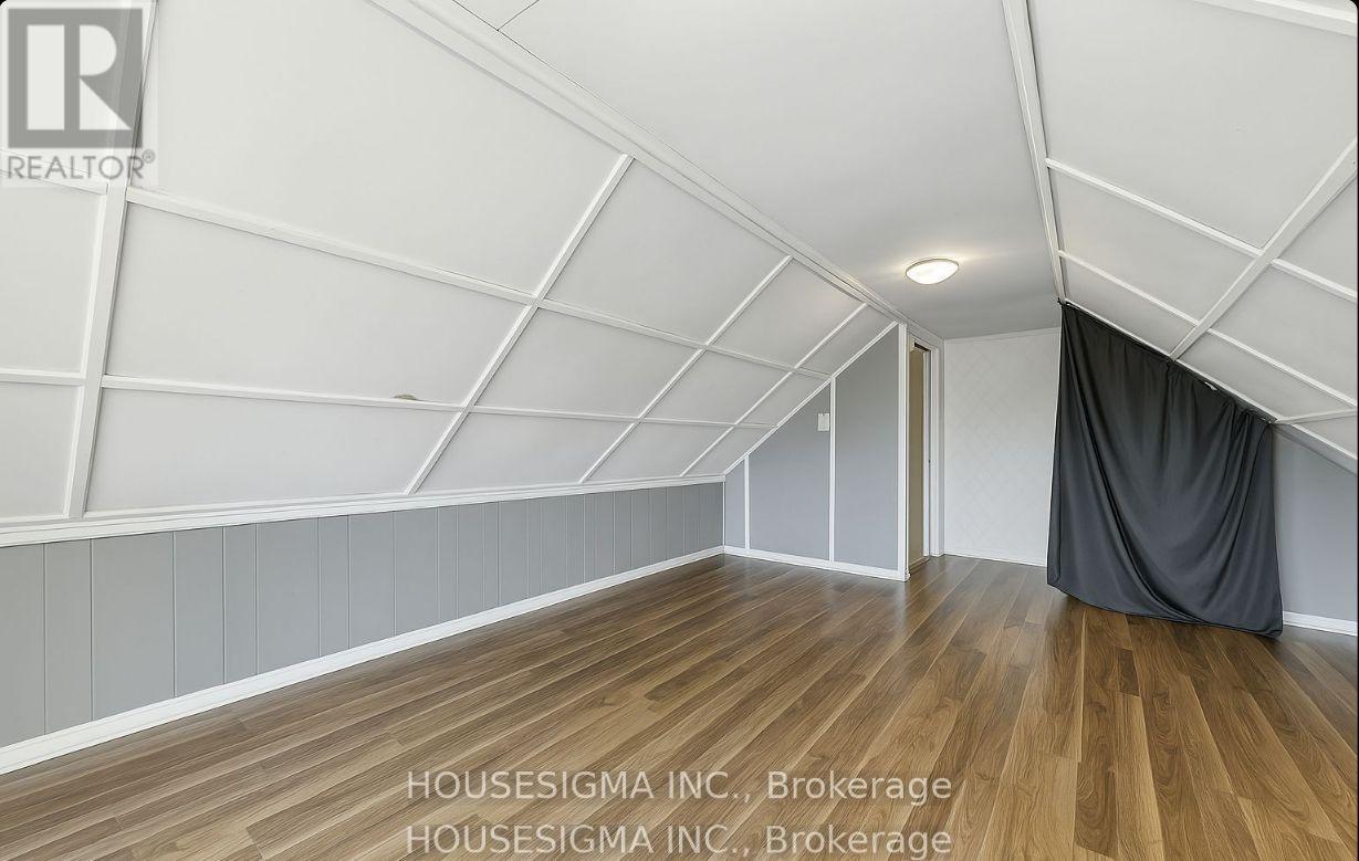 635 Brown Street, Peterborough (Otonabee Ward 1), Ontario  K9J 4K6 - Photo 17 - X12448339