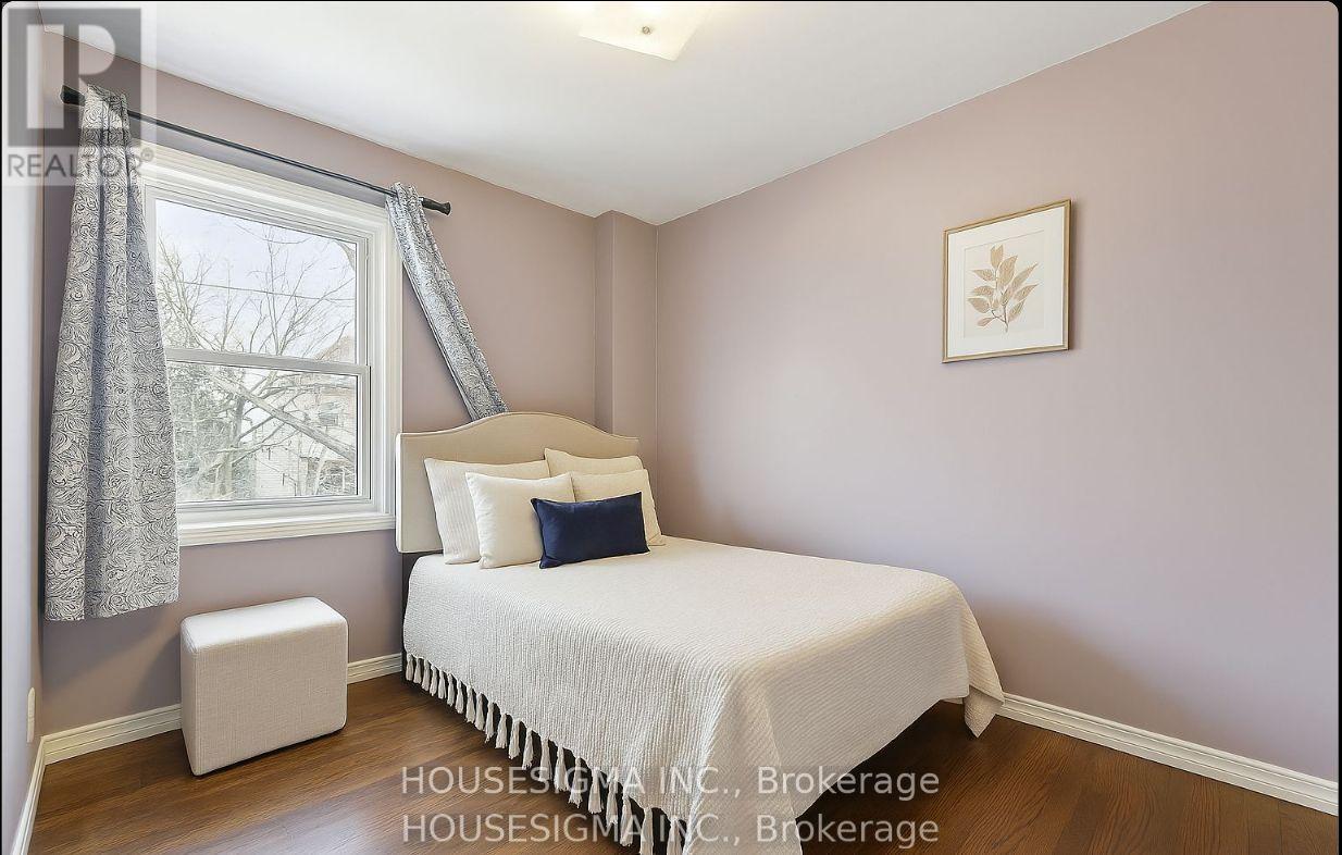 635 Brown Street, Peterborough (Otonabee Ward 1), Ontario  K9J 4K6 - Photo 18 - X12448339