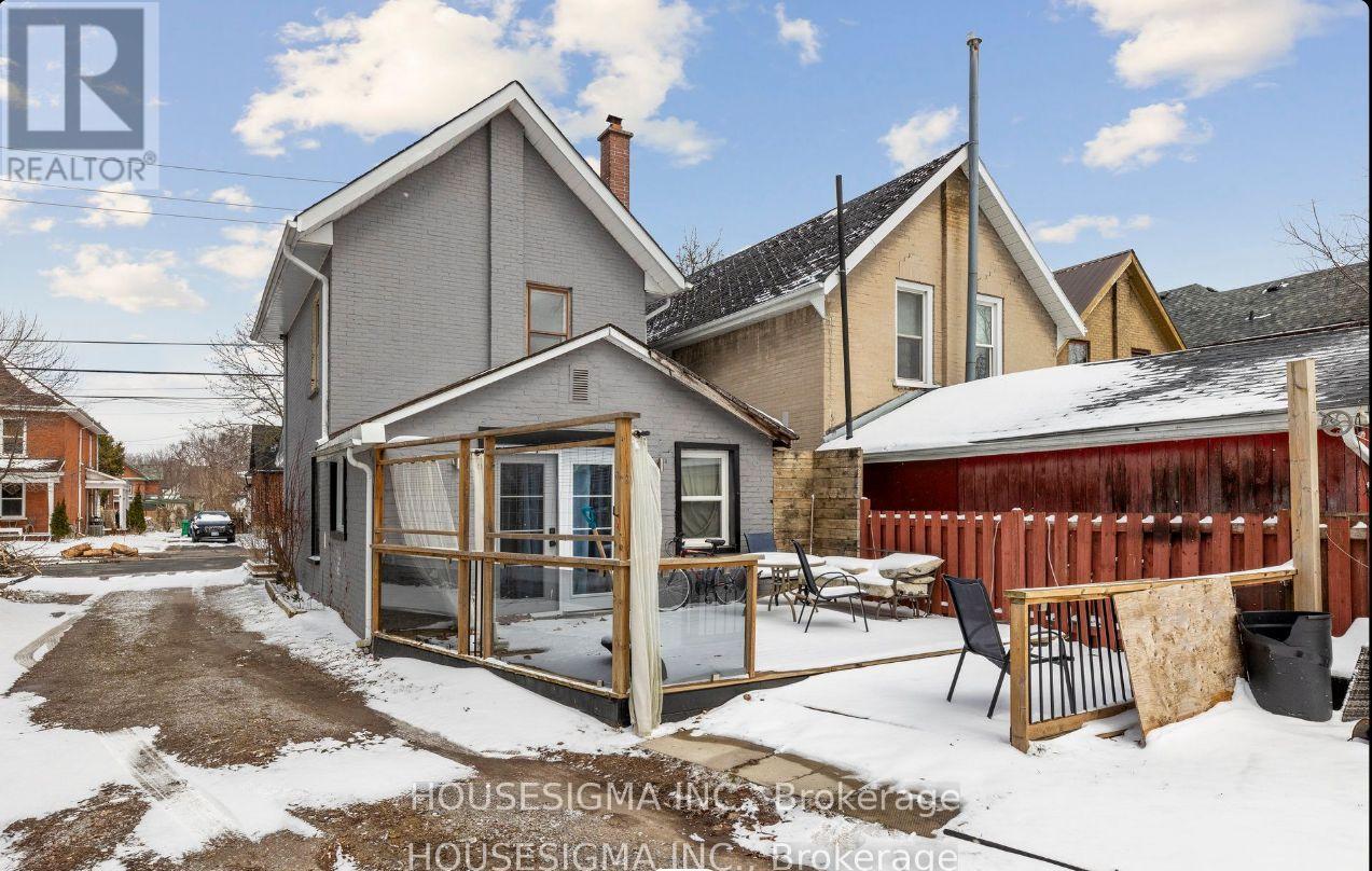 635 Brown Street, Peterborough (Otonabee Ward 1), Ontario  K9J 4K6 - Photo 23 - X12448339