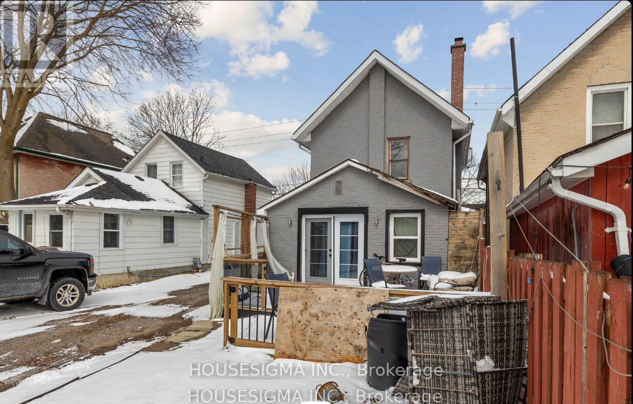 635 Brown Street, Peterborough (Otonabee Ward 1), Ontario  K9J 4K6 - Photo 25 - X12448339