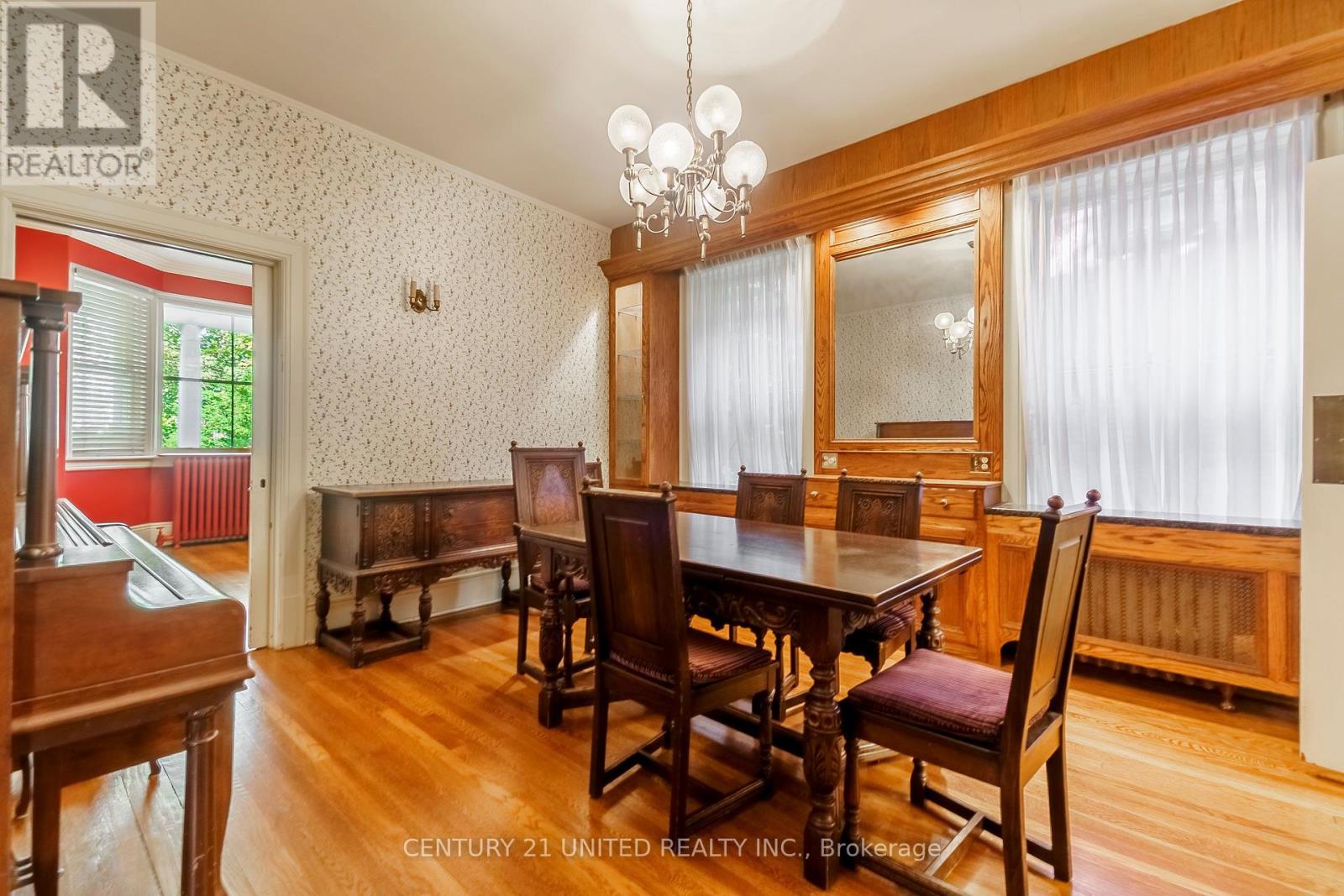 463 Hunter Street W, Peterborough (Town Ward 3), Ontario  K9H 2M7 - Photo 14 - X12449068