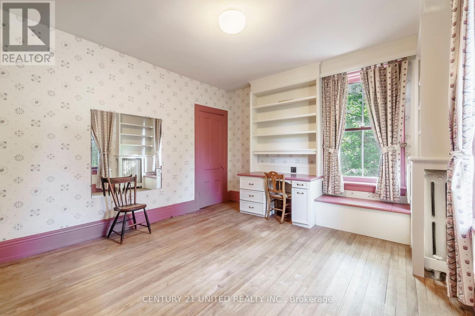 463 Hunter Street W, Peterborough (Town Ward 3), Ontario  K9H 2M7 - Photo 30 - X12449068