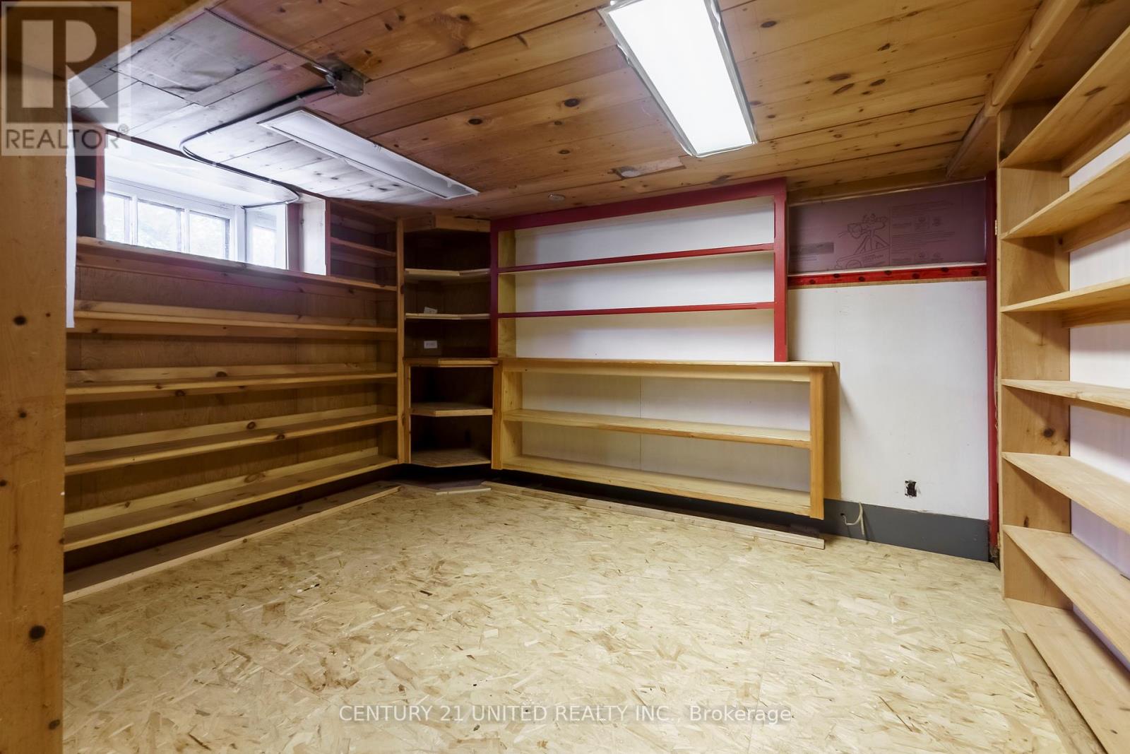 463 Hunter Street W, Peterborough (Town Ward 3), Ontario  K9H 2M7 - Photo 41 - X12449068