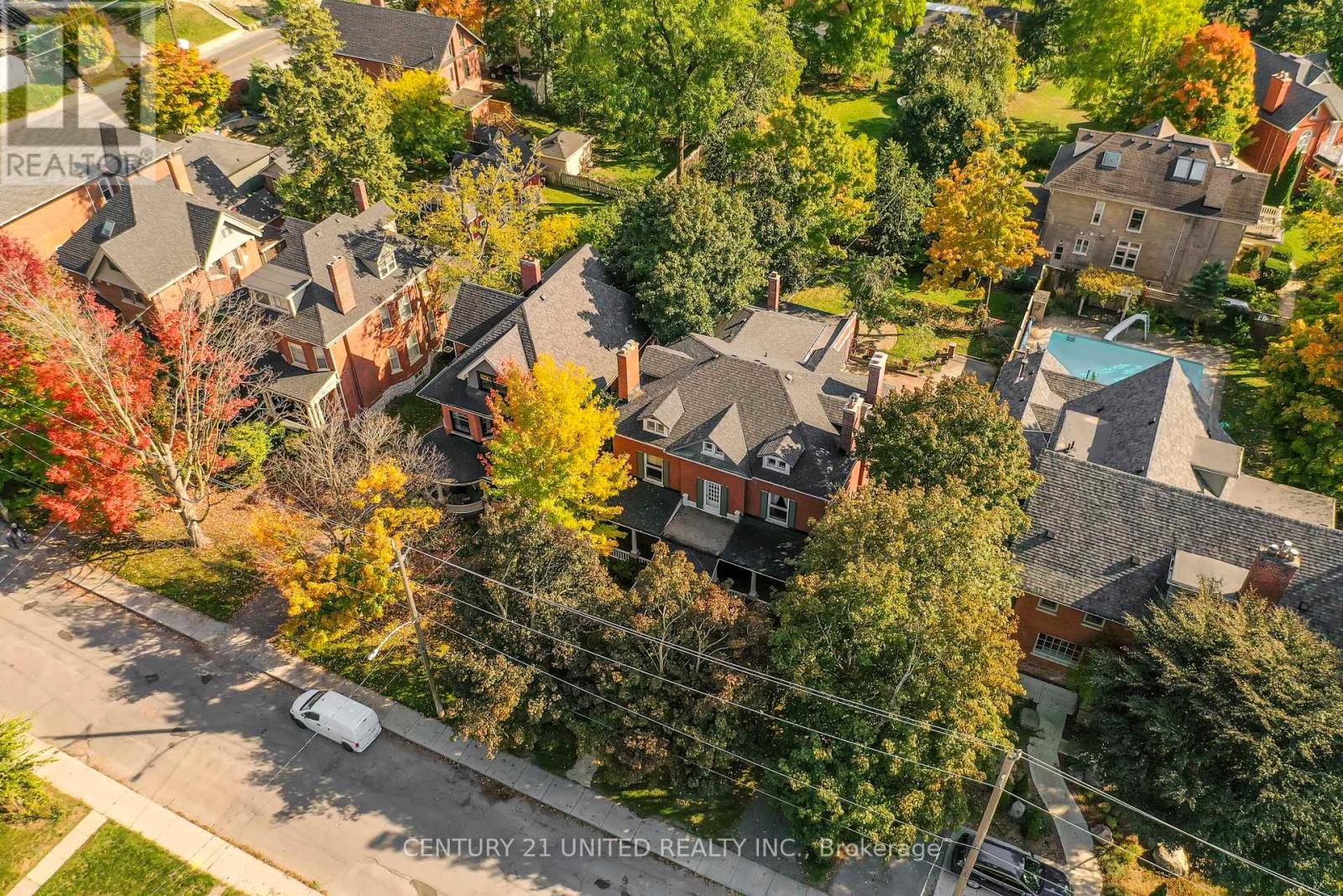 463 Hunter Street W, Peterborough (Town Ward 3), Ontario  K9H 2M7 - Photo 47 - X12449068