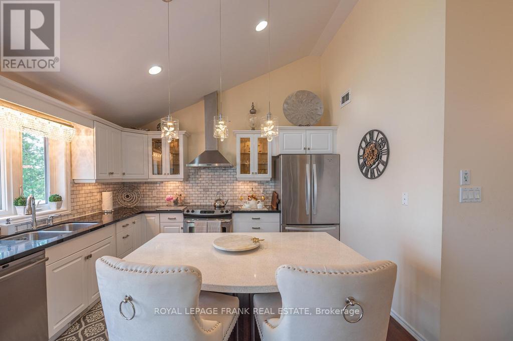 113 Fire Route 37, Trent Lakes, Ontario  K0L 1J0 - Photo 17 - X12449137