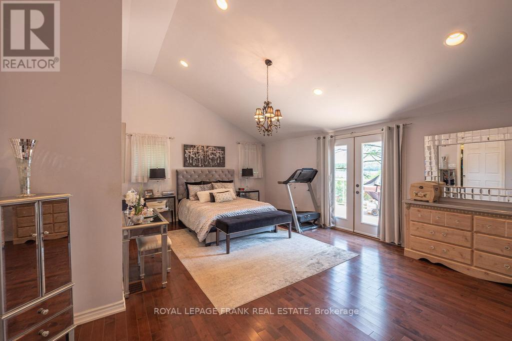 113 Fire Route 37, Trent Lakes, Ontario  K0L 1J0 - Photo 20 - X12449137