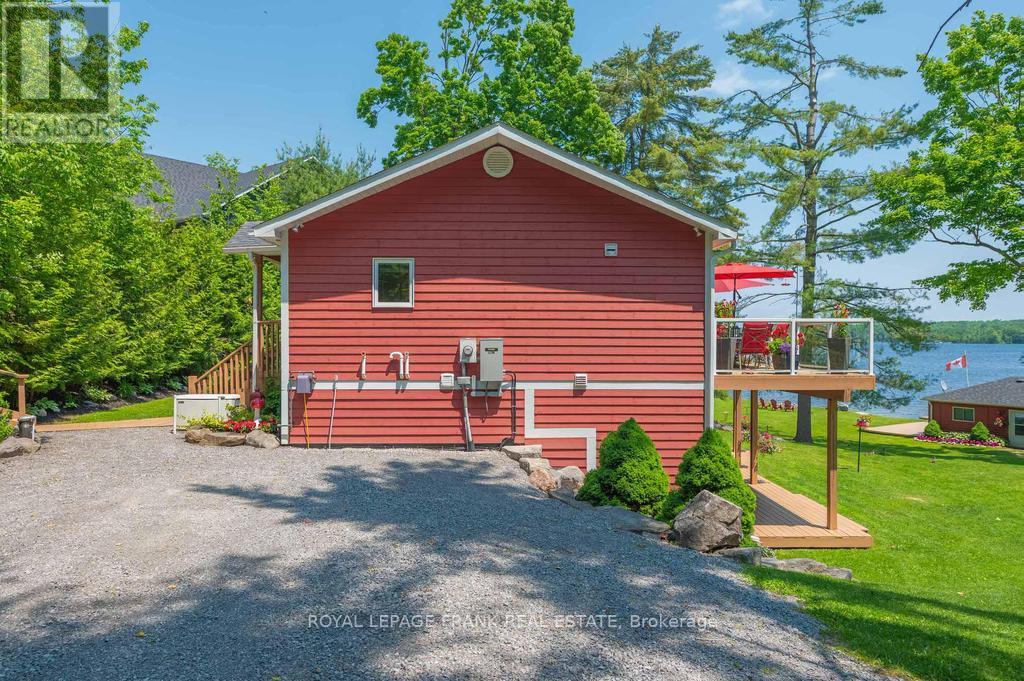 113 Fire Route 37, Trent Lakes, Ontario  K0L 1J0 - Photo 44 - X12449137