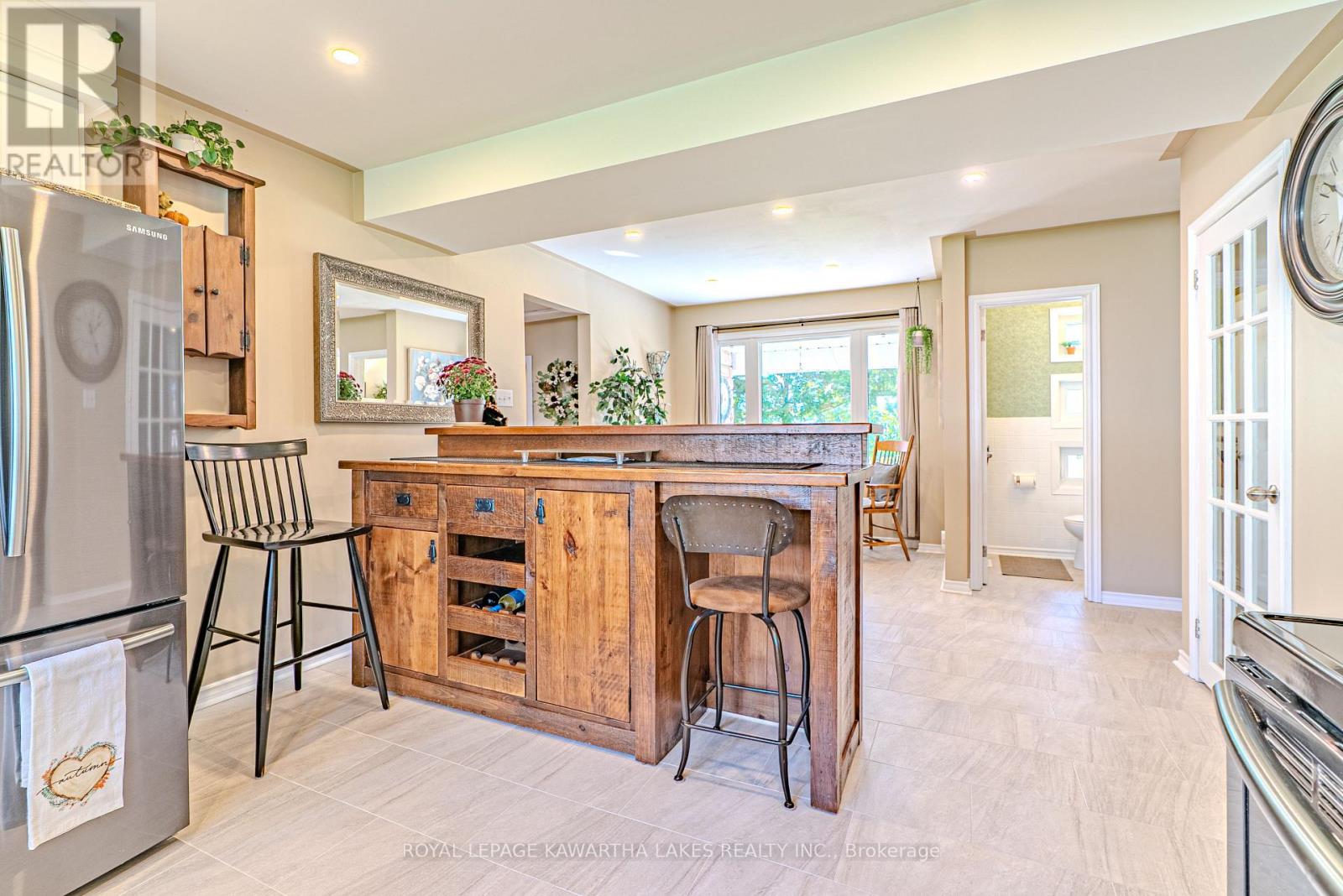 2525 Elm Tree Road, Kawartha Lakes (Fenelon), Ontario  K9V 4R1 - Photo 17 - X12449223
