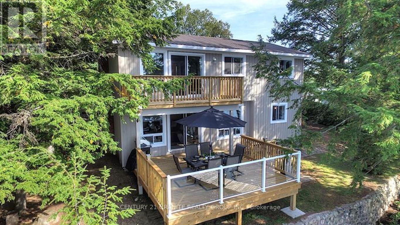 1038 Squirrel Lane, Highlands East (Cardiff Ward), Ontario  K0L 1C0 - Photo 2 - X12449301