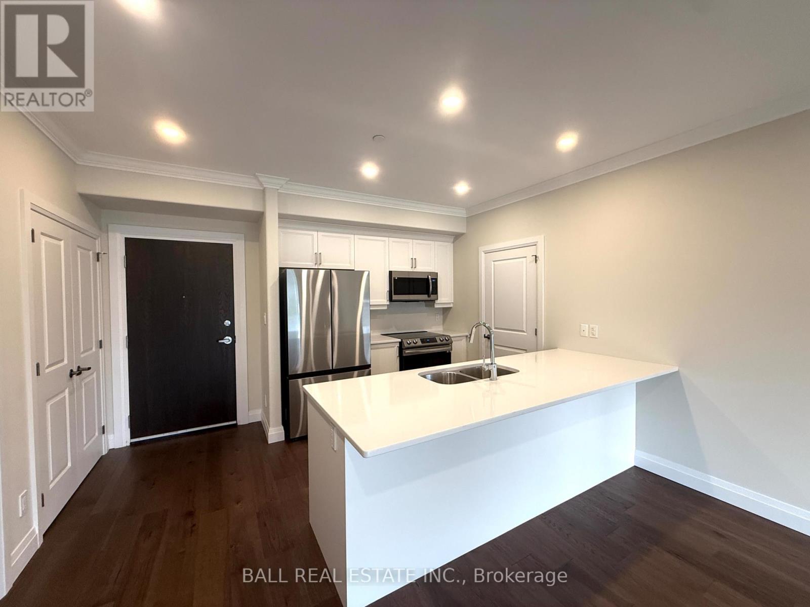 102 - 19 Hampton Lane, Selwyn, Ontario  K0L 2H0 - Photo 4 - X12449493