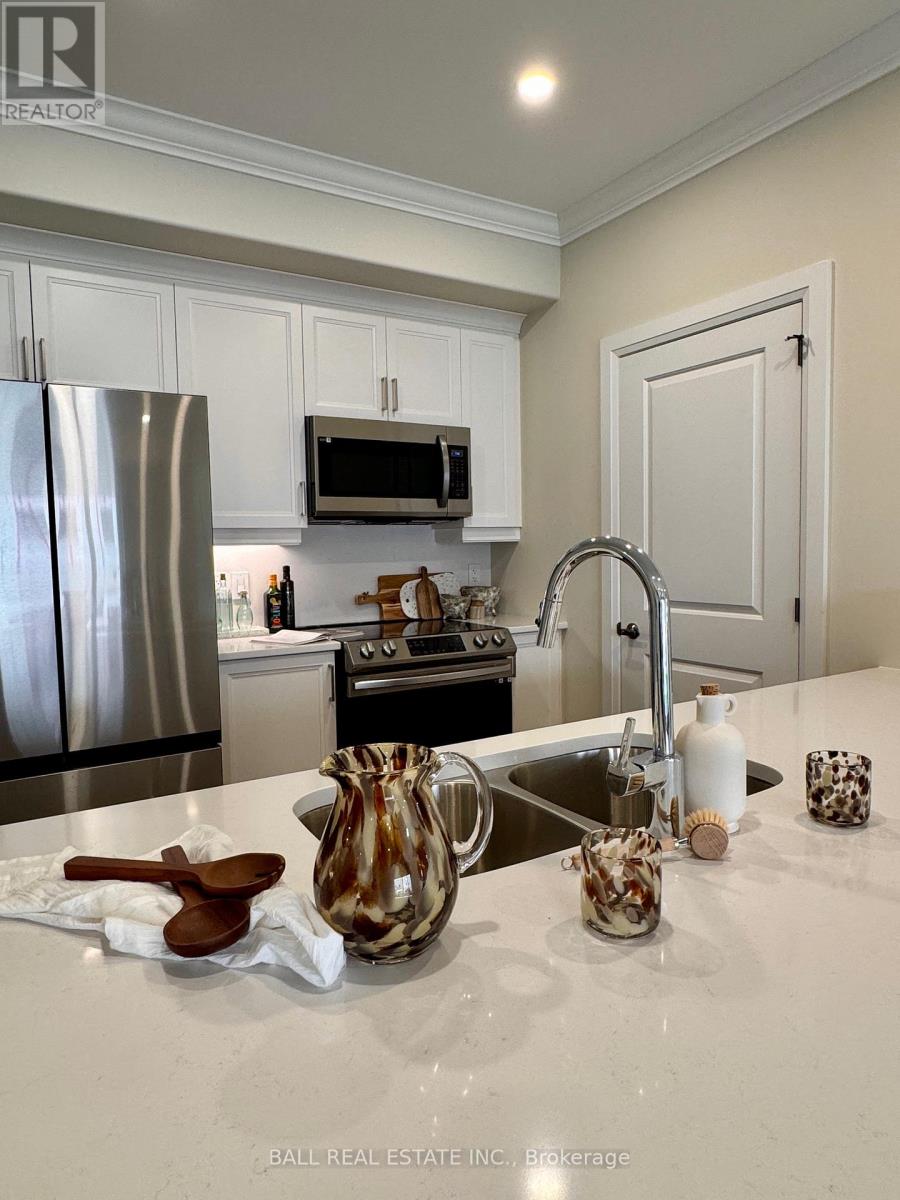 102 - 19 Hampton Lane, Selwyn, Ontario  K0L 2H0 - Photo 8 - X12449493