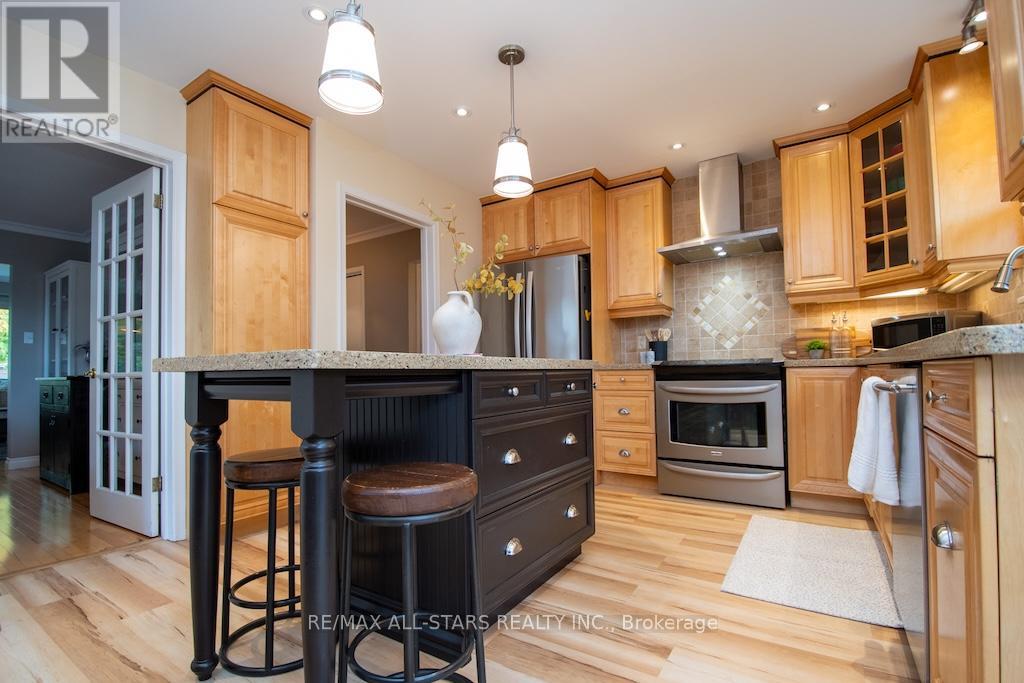 19 Adelaide Street S, Kawartha Lakes (Lindsay), Ontario  K9V 3J4 - Photo 15 - X12449576