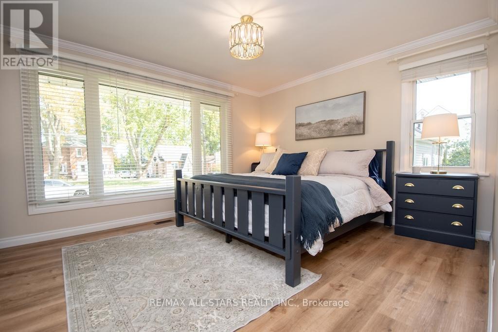 19 Adelaide Street S, Kawartha Lakes (Lindsay), Ontario  K9V 3J4 - Photo 18 - X12449576