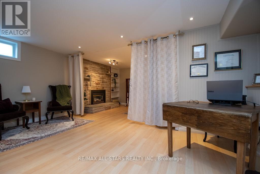 19 Adelaide Street S, Kawartha Lakes (Lindsay), Ontario  K9V 3J4 - Photo 26 - X12449576