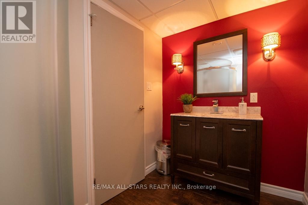 19 Adelaide Street S, Kawartha Lakes (Lindsay), Ontario  K9V 3J4 - Photo 32 - X12449576