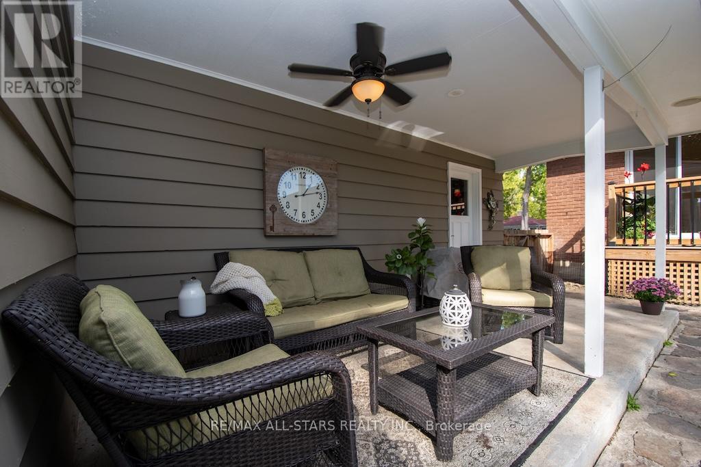 19 Adelaide Street S, Kawartha Lakes (Lindsay), Ontario  K9V 3J4 - Photo 40 - X12449576