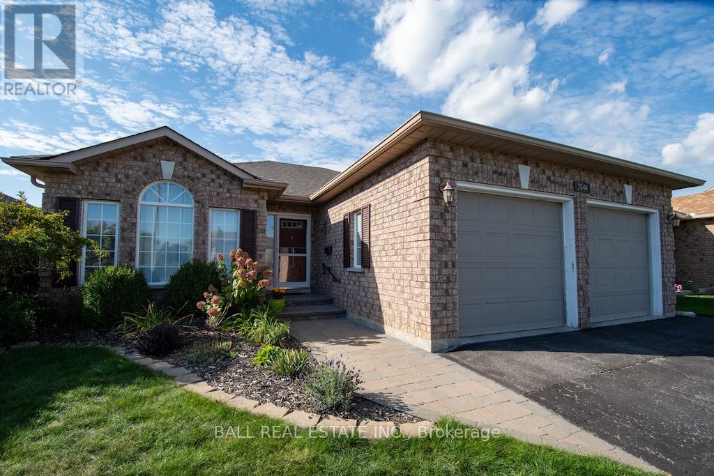 2546 Marsdale Drive, Peterborough (Ashburnham Ward 4), Ontario  K9L 1R4 - Photo 2 - X12449613