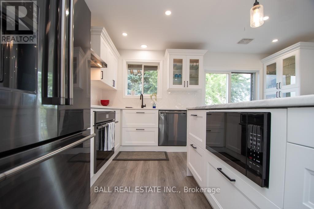 2546 Marsdale Drive, Peterborough (Ashburnham Ward 4), Ontario  K9L 1R4 - Photo 20 - X12449613