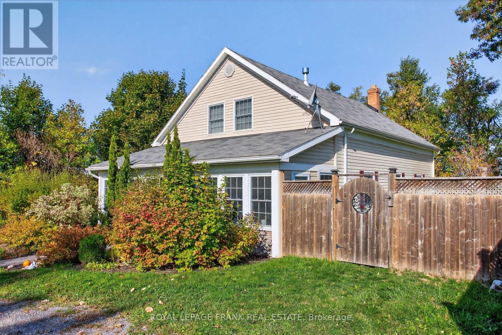 2648 Dummer-Asphodel Road, Douro-Dummer, Ontario  K0L 3A0 - Photo 2 - X12449706