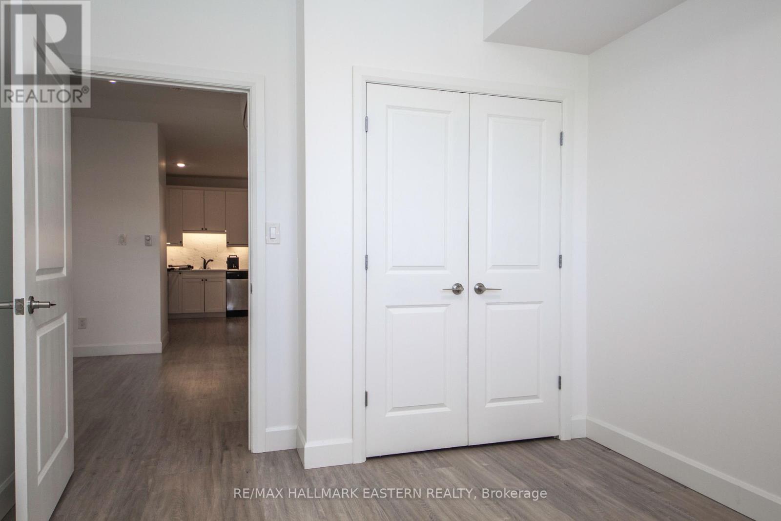 Unit 6 - 53 Leahys Lane, Peterborough (Ashburnham Ward 4), Ontario  K9H 2G9 - Photo 4 - X12450464