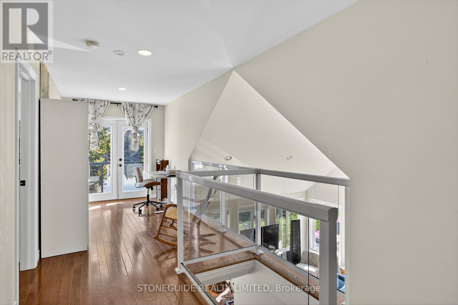 122 Fradette Avenue, Peterborough (Otonabee Ward 1), Ontario  K9J 1T5 - Photo 18 - X12451245