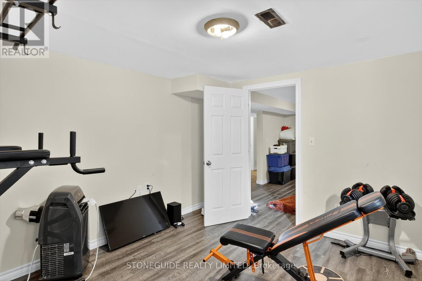 122 Fradette Avenue, Peterborough (Otonabee Ward 1), Ontario  K9J 1T5 - Photo 26 - X12451245