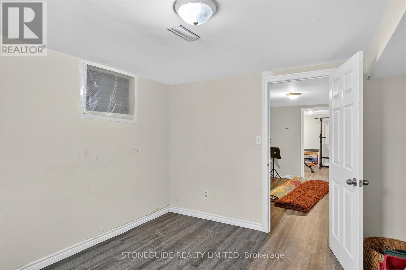 122 Fradette Avenue, Peterborough (Otonabee Ward 1), Ontario  K9J 1T5 - Photo 28 - X12451245