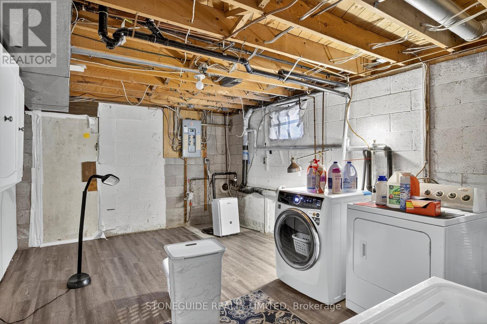 122 Fradette Avenue, Peterborough (Otonabee Ward 1), Ontario  K9J 1T5 - Photo 31 - X12451245