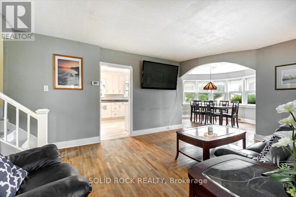 141 Oliver Road, Trent Hills (Campbellford), Ontario  K0L 1L0 - Photo 11 - X12451256