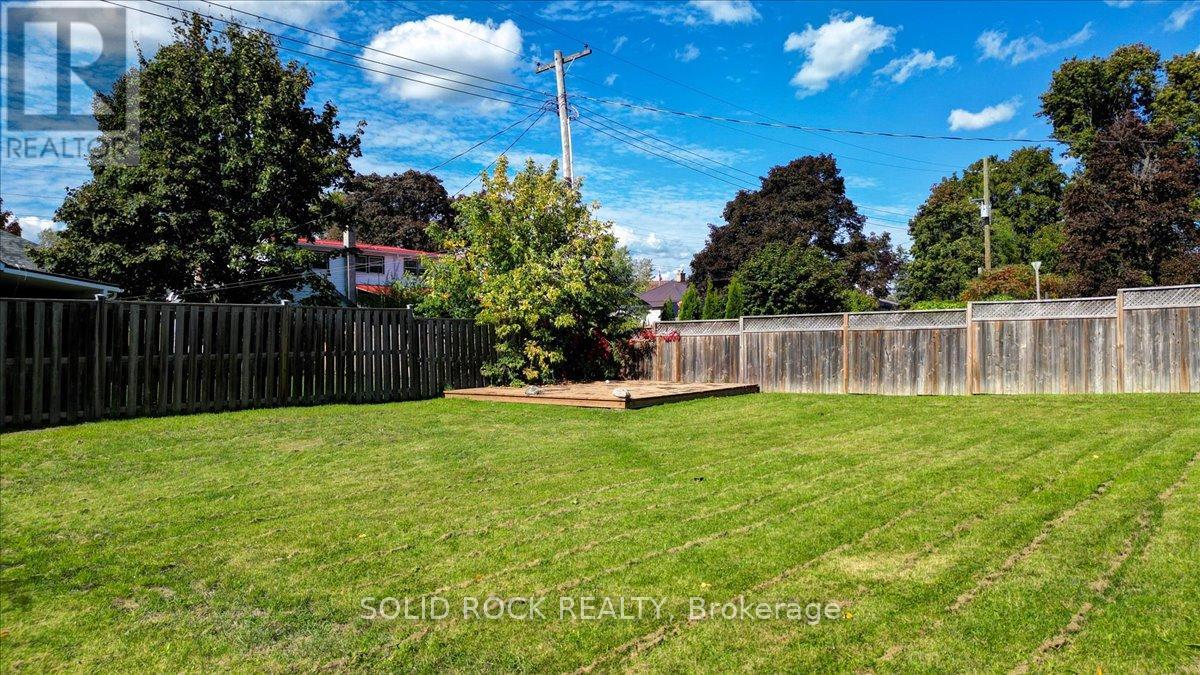 124 Cromwell Street, Trent Hills (Campbellford), Ontario  K0L 1L0 - Photo 29 - X12451266