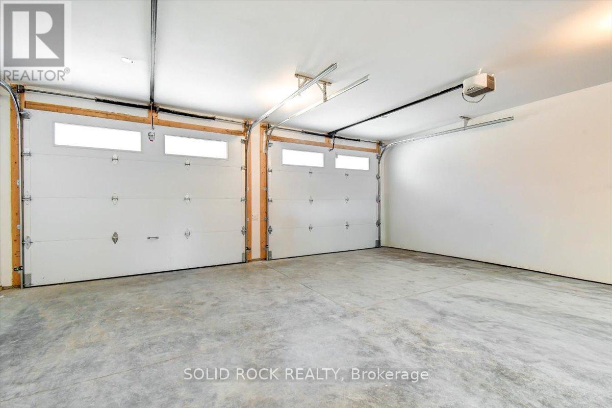 124 Cromwell Street, Trent Hills (Campbellford), Ontario  K0L 1L0 - Photo 39 - X12451266