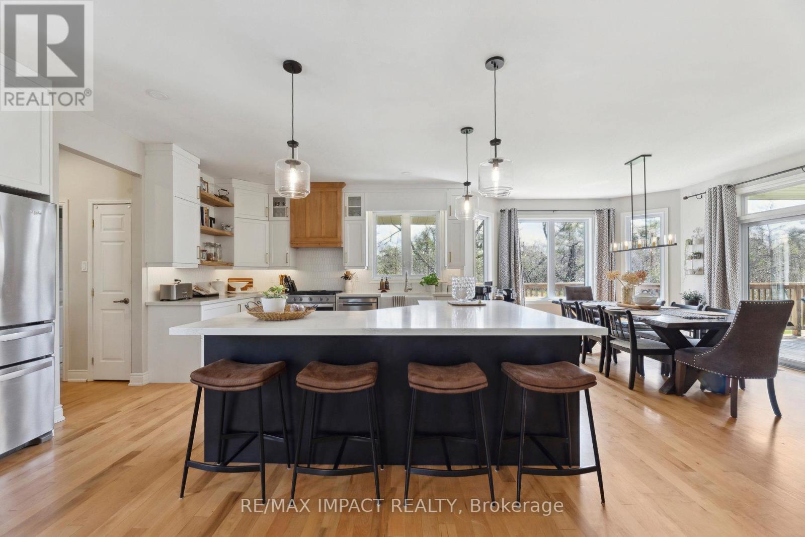27 Slalom Drive, Kawartha Lakes (Bethany), Ontario  L0A 1A0 - Photo 11 - X12451620