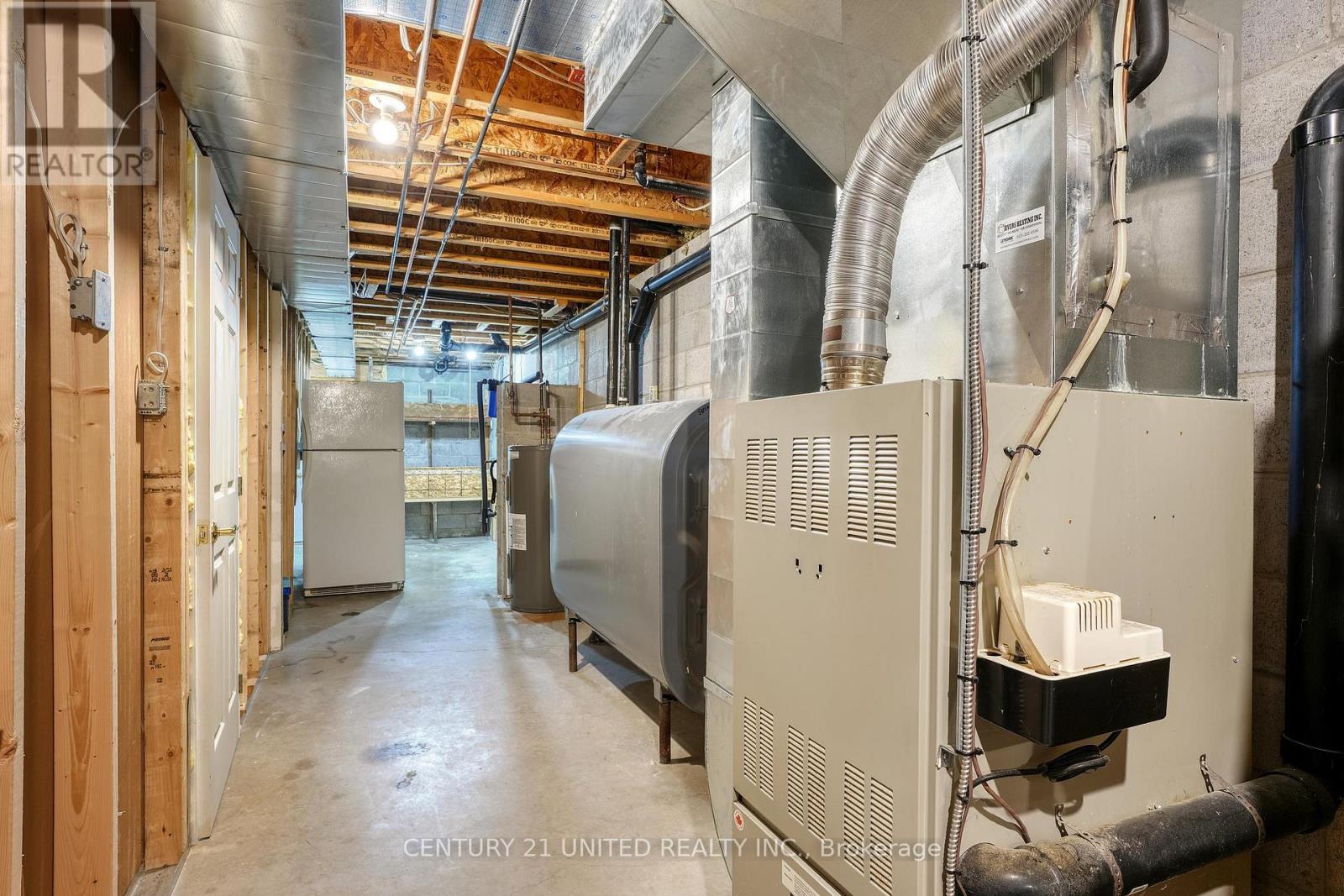 31 Mclean Road, Hastings Highlands (Monteagle Ward), Ontario  K0L 2R0 - Photo 26 - X12451624