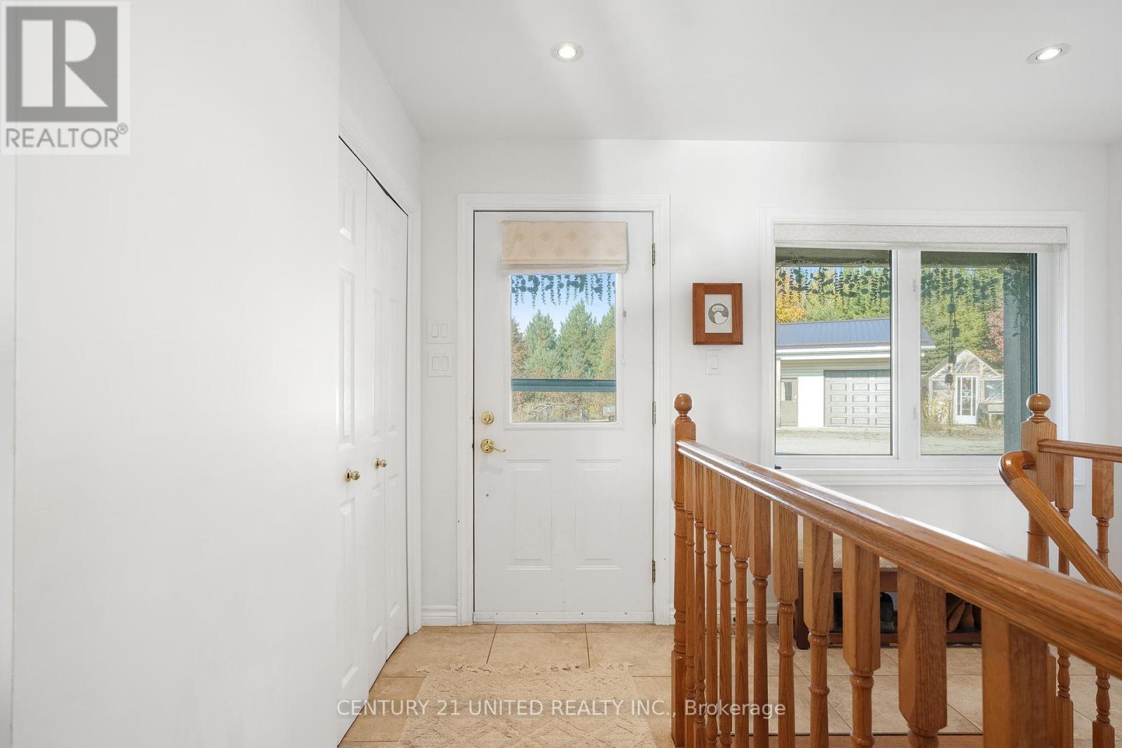 31 Mclean Road, Hastings Highlands (Monteagle Ward), Ontario  K0L 2R0 - Photo 6 - X12451624