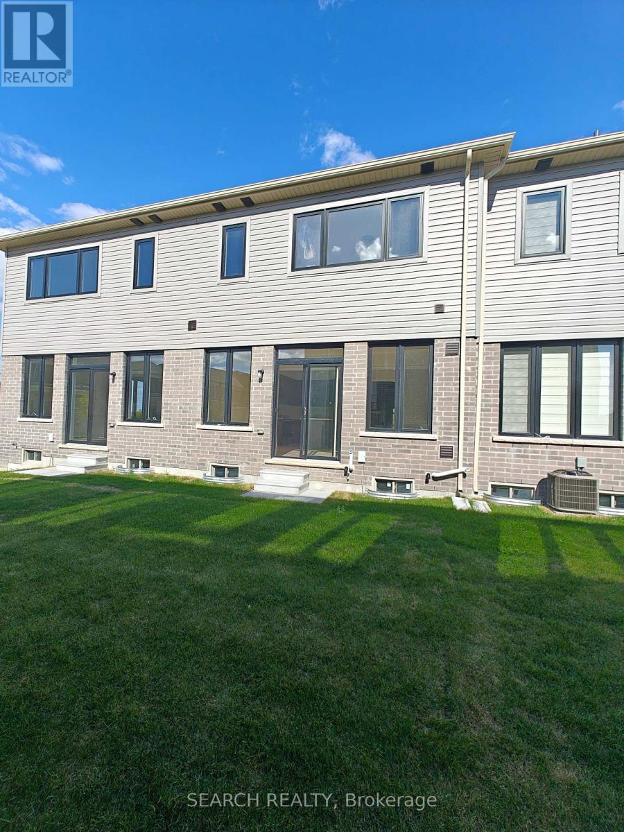 60 Hickey Lane, Kawartha Lakes (Lindsay), Ontario  K9V 0T2 - Photo 18 - X12451486