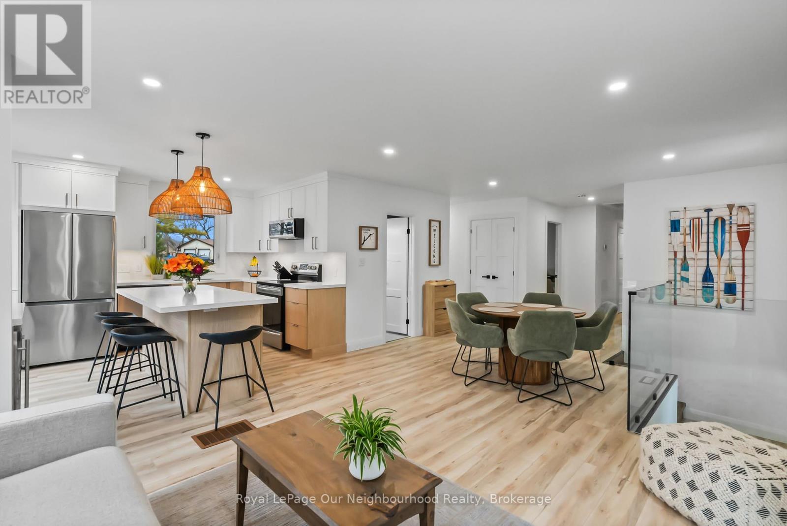 194 Snug Harbour Road, Kawartha Lakes (Lindsay), Ontario  K9V 4R6 - Photo 13 - X12451902