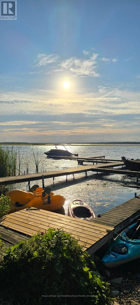 194 Snug Harbour Road, Kawartha Lakes (Lindsay), Ontario  K9V 4R6 - Photo 49 - X12451902