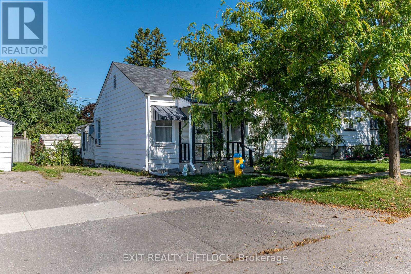 720 New Romaine Street, Peterborough (Otonabee Ward 1), Ontario  K9J 2E8 - Photo 1 - X12452092