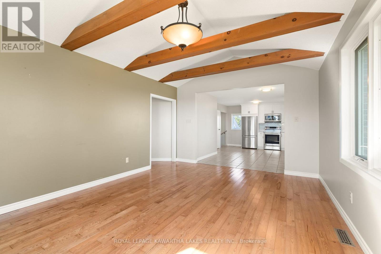 1240 Meadowview Road, Kawartha Lakes (Emily), Ontario  K0L 2W0 - Photo 26 - X12452116