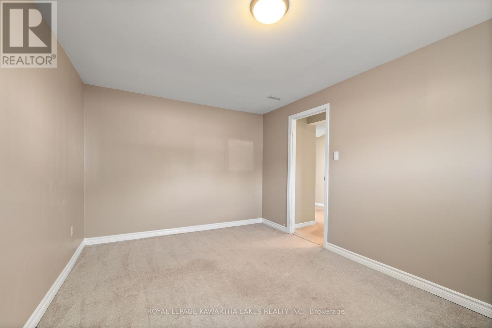 1240 Meadowview Road, Kawartha Lakes (Emily), Ontario  K0L 2W0 - Photo 37 - X12452116