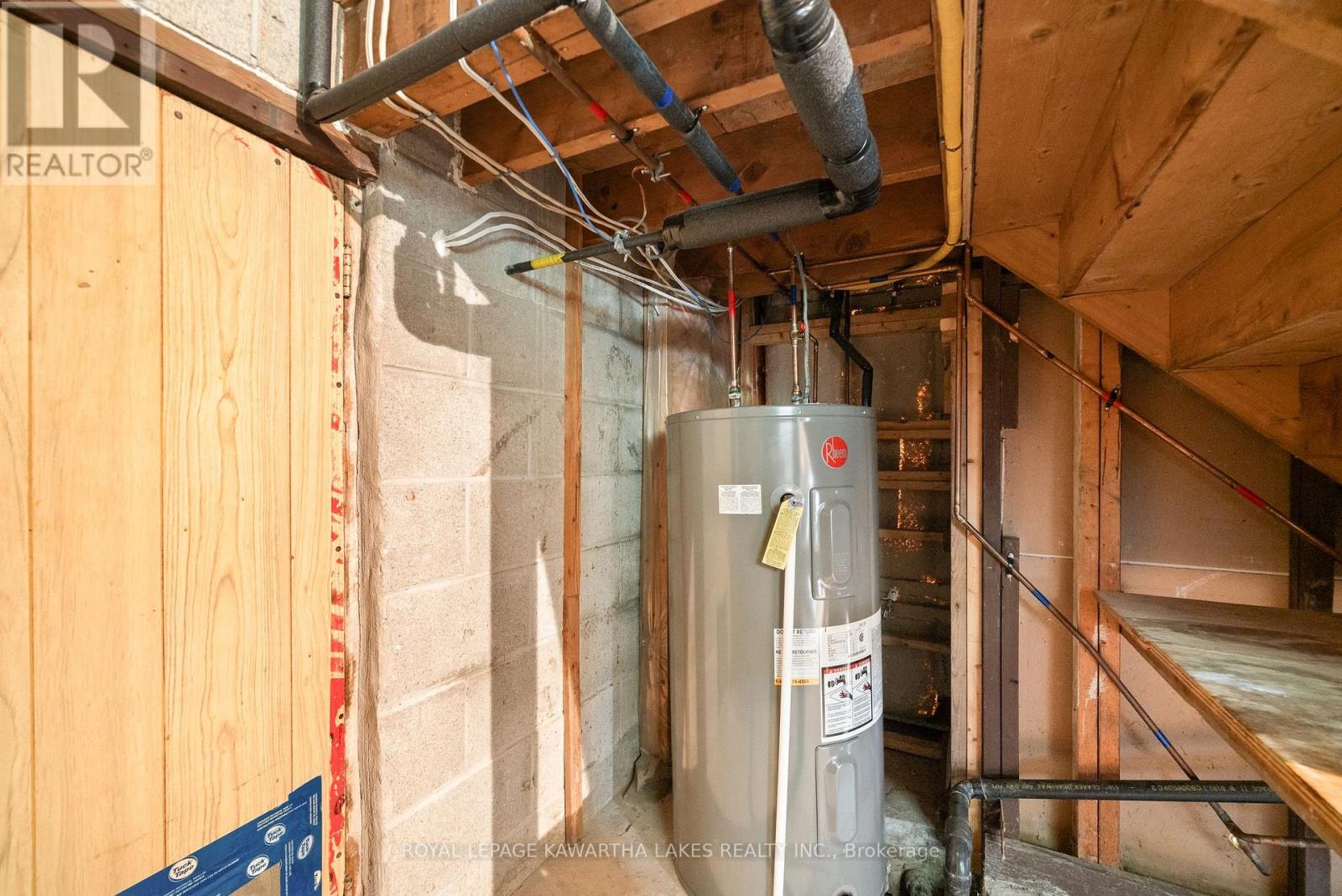 1240 Meadowview Road, Kawartha Lakes (Emily), Ontario  K0L 2W0 - Photo 39 - X12452116